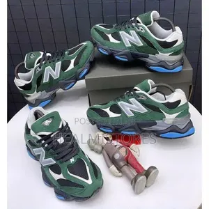 Men's New Balance Sneakers – Brand New