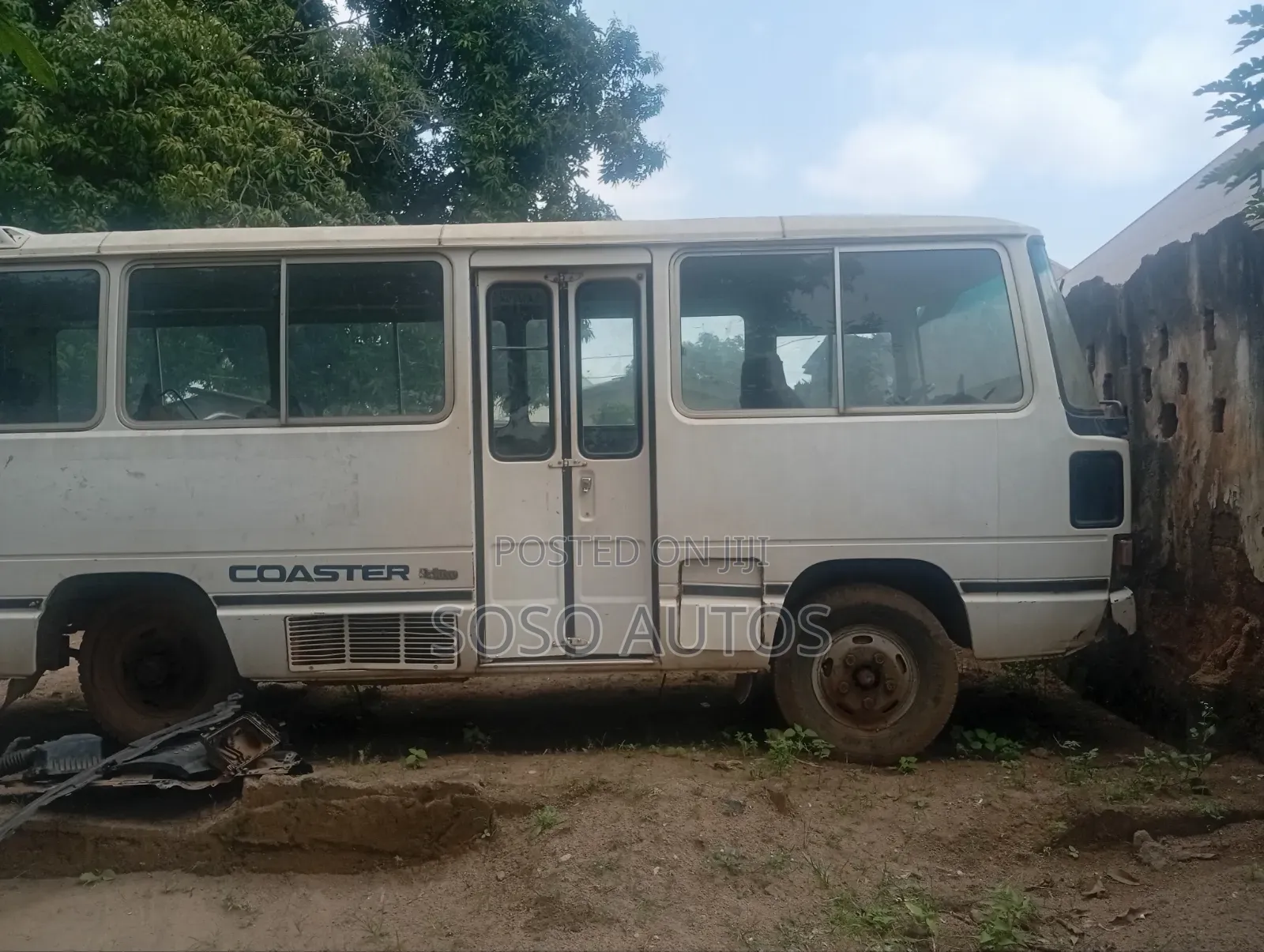 Toyota Coaster 2001