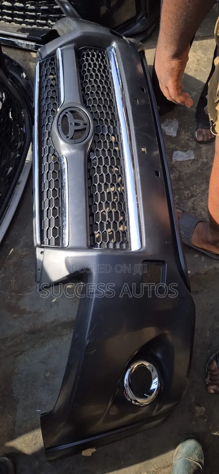 Complete Front Bumper RAV4 2012