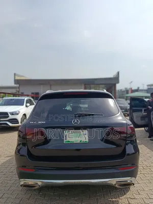 Mercedes-Benz GLC-Class 2017 Black