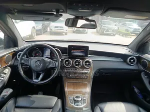 Mercedes-Benz GLC-Class 2017 Black