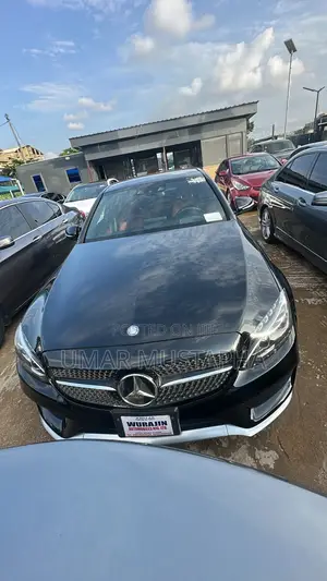 Mercedes-Benz C450 2016 Black