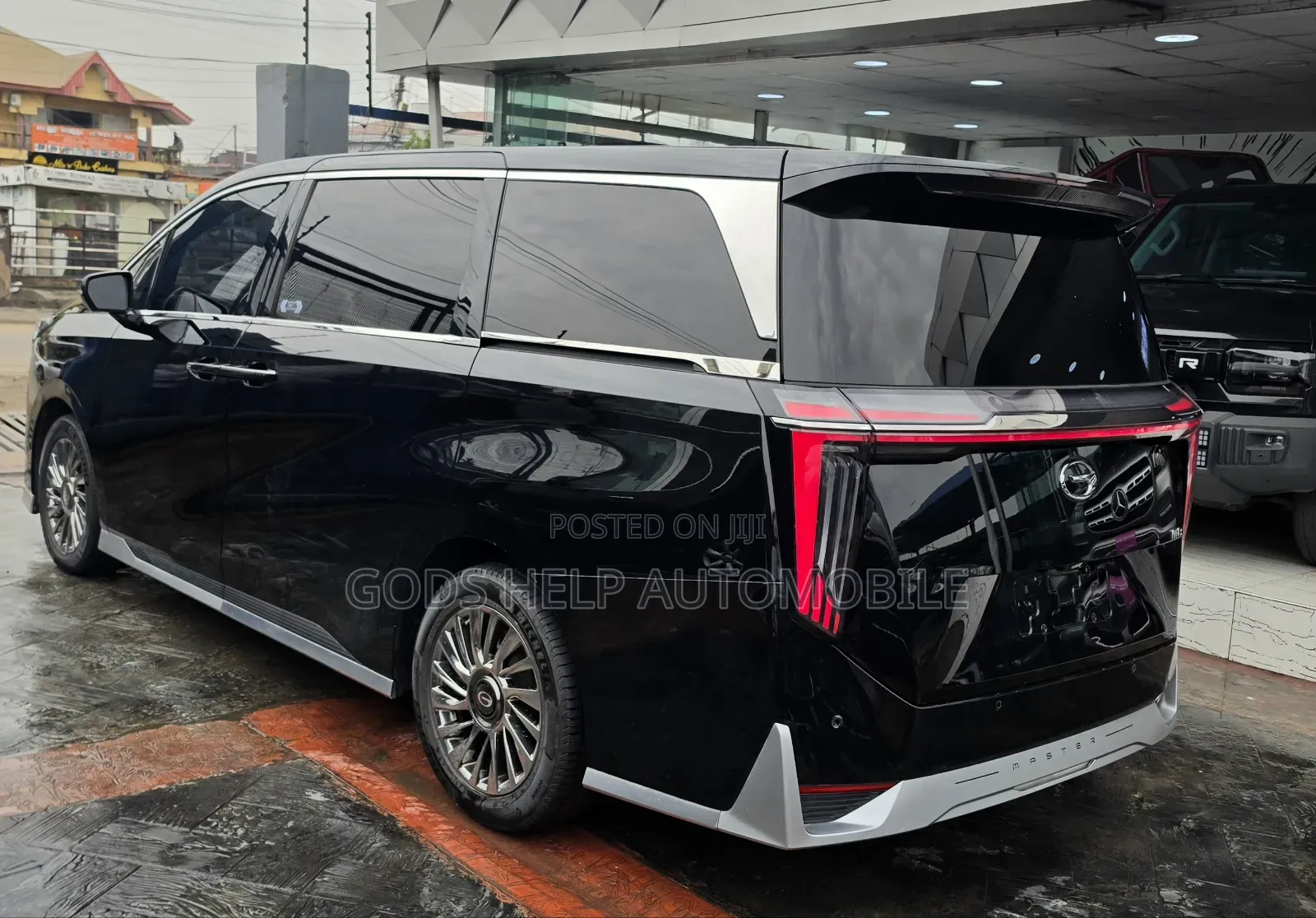GAC GM8 2024 Black
