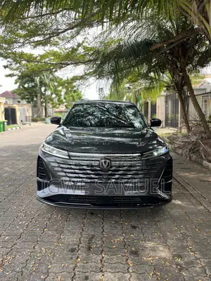 Changan CS75 Plus 2025 Gray