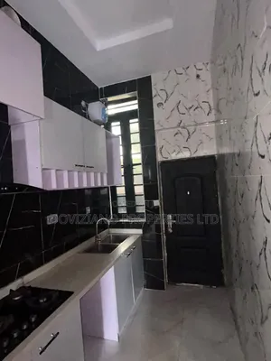 4bdrm Duplex in Off Lekki-Epe Expressway for rent