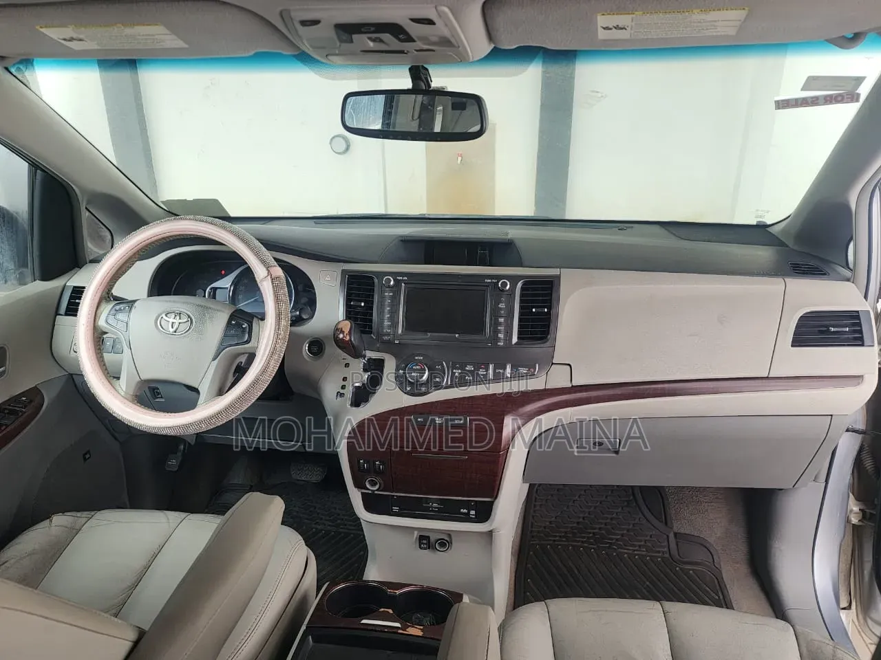 Toyota Sienna 2012 Silver