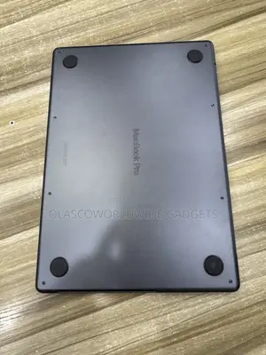 Laptop Apple MacBook Pro 2024 M4 Pro 24GB Apple M4 Pro SSD 512GB