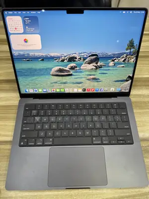 Laptop Apple MacBook Pro 2024 M4 Pro 24GB Apple M4 Pro SSD 512GB
