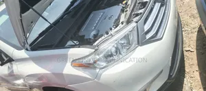 Toyota Highlander Limited 2012 White
