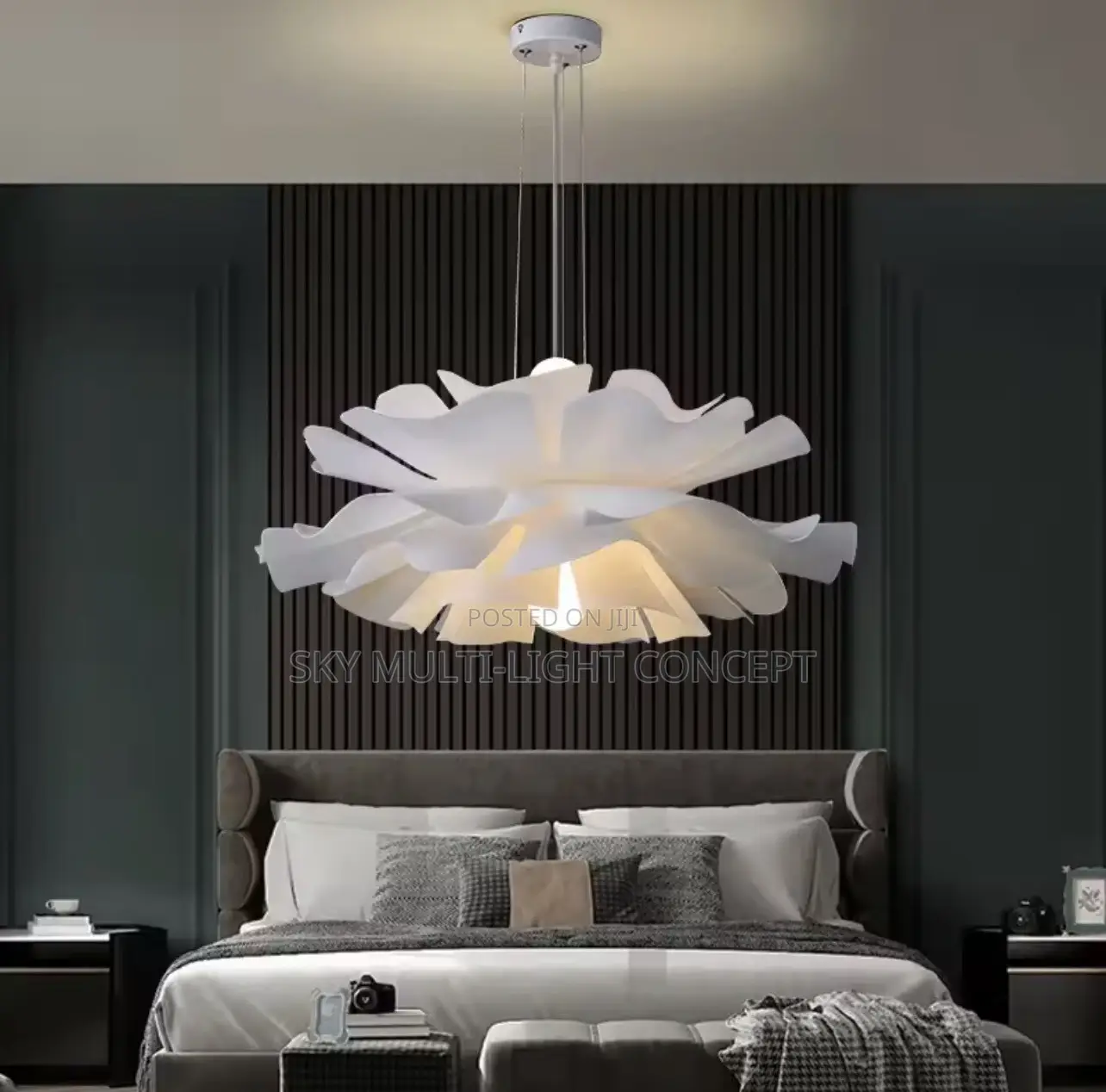 Modern Acrylic Flower Chandelier Multi-Layer