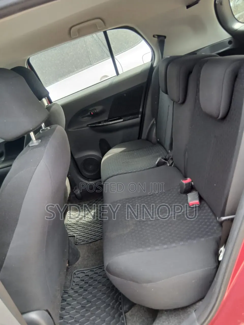Scion xD Base 2009 Red