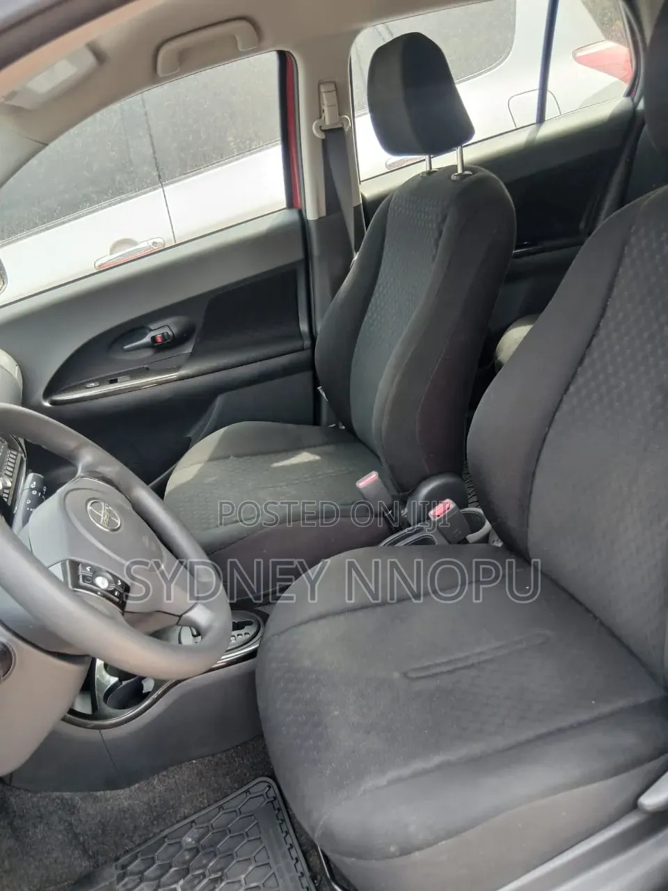 Scion xD Base 2009 Red