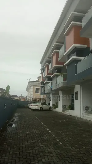 Furnished 4bdrm Duplex in Lekki Phase 1 for rent