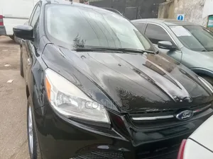 Ford Escape SE 4dr SUV AWD (1.6L 4cyl Turbo 6A) 2014 Black