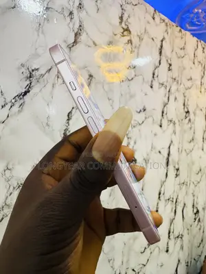 Apple iPhone 15 128 GB Pink
