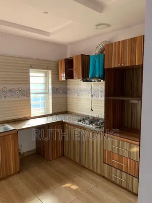 4bdrm Townhouse / Terrace in Ikota for rent