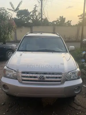 Toyota Highlander V6 2007 Gold