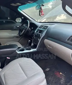 Ford Explorer 2015 Black