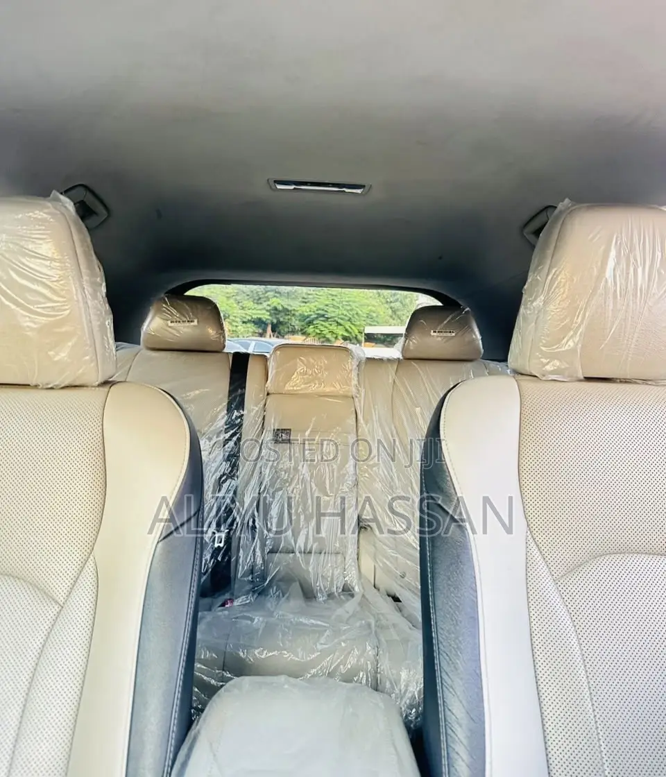 Lexus RX 2018 Silver