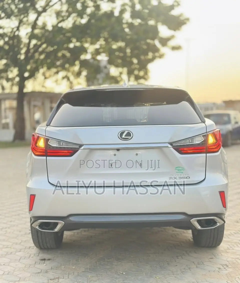 Lexus RX 2018 Silver