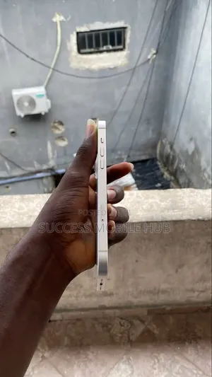 Apple iPhone 14 Plus 128 GB White