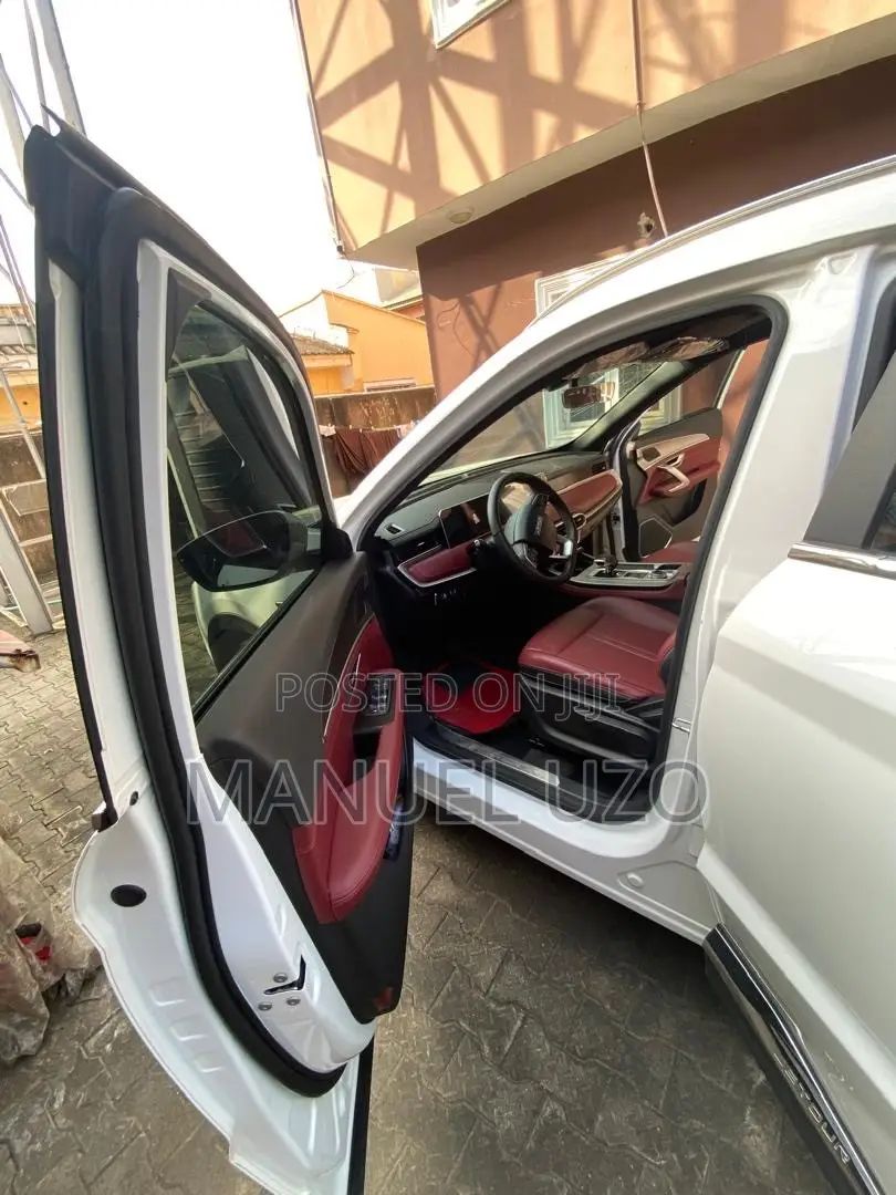 Jetour X70 Plus 2025 White