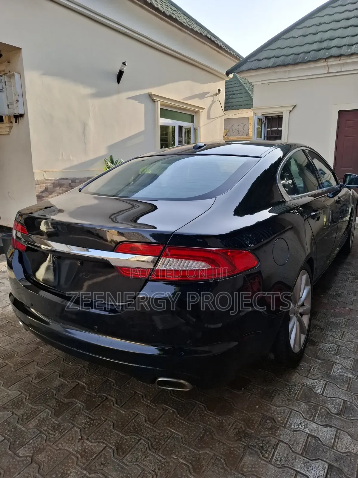 Jaguar XF 2012 Black