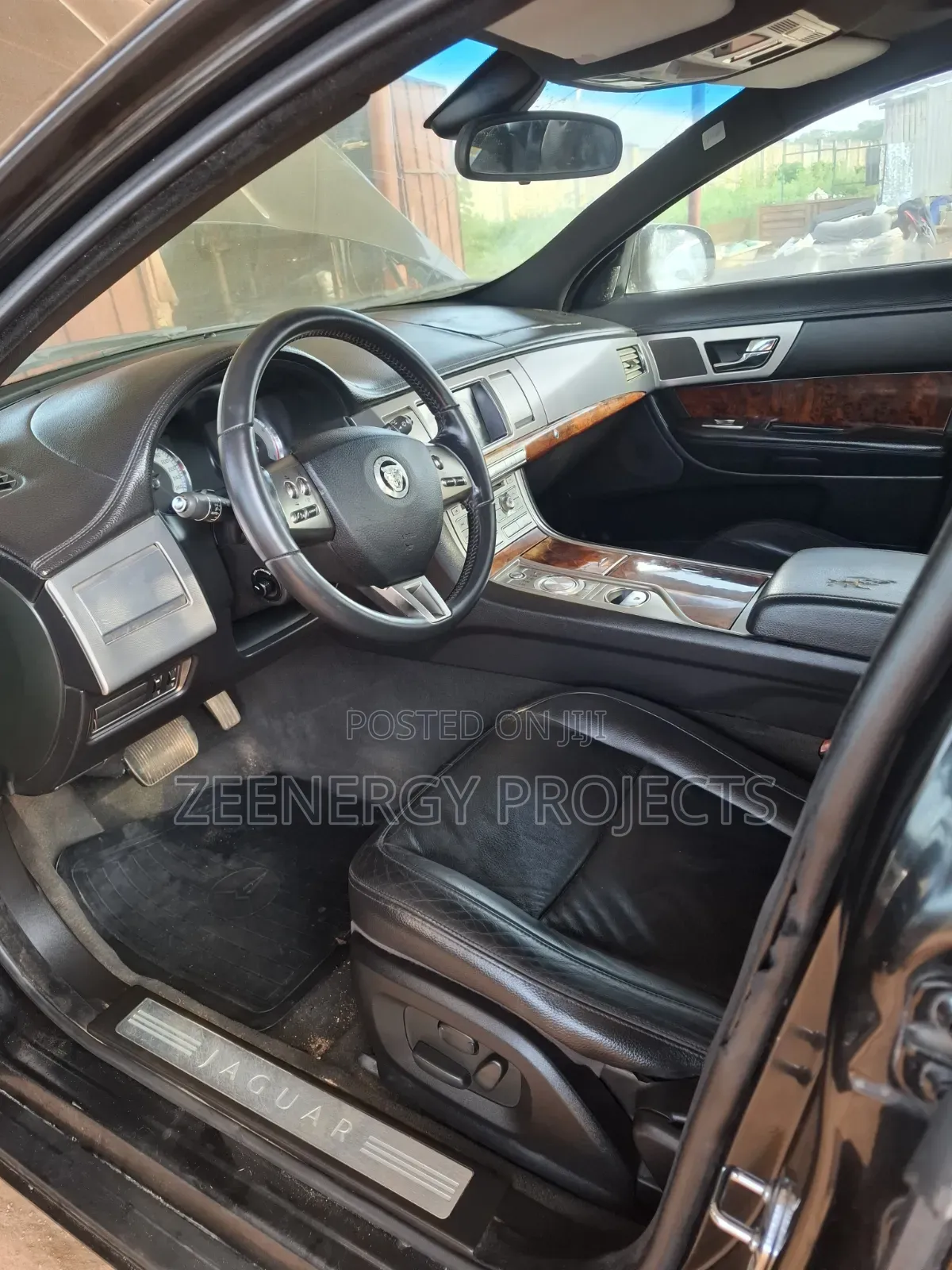 Jaguar XF 2012 Black