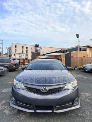 Toyota Camry SE Limited Edition 4dr Sedan (2.5L 4cyl 6A) 2012 Gray