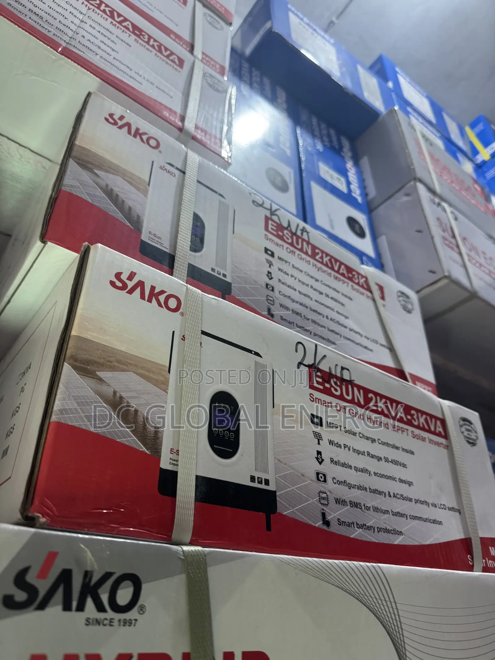 Sako 2kva Hybrid Inverter 12v