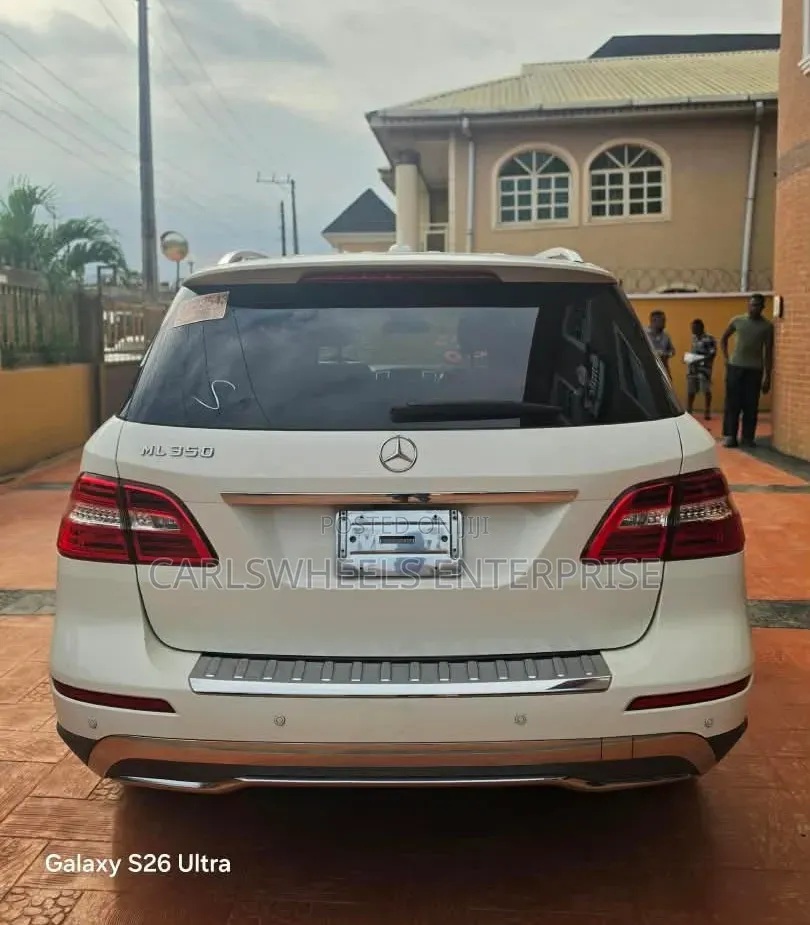 Mercedes-Benz M Class 2013 White