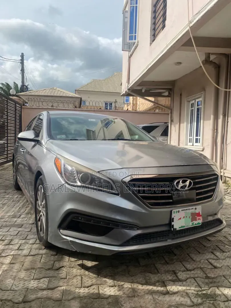Hyundai Sonata SE 2016 Gray