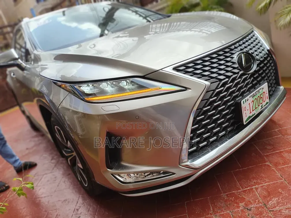Lexus RX 350 4WD 2021