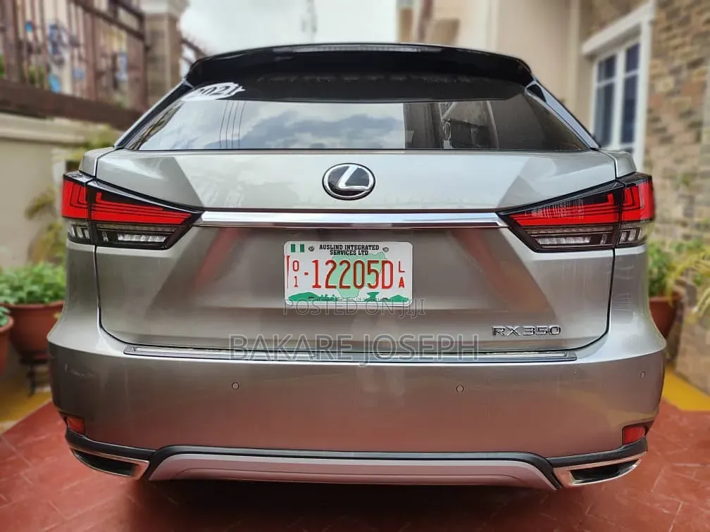 Lexus RX 350 4WD 2021