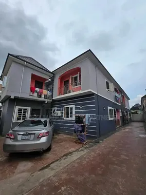5bdrm Block of Flats in Gated Estate Sars Rd, New Layout for sale