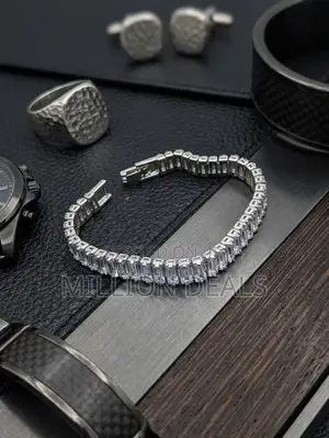 Iced Silver Men's Bracelet Steel Link 8Inches