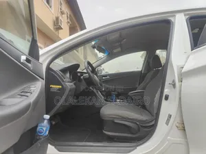 Hyundai Sonata 2012 White