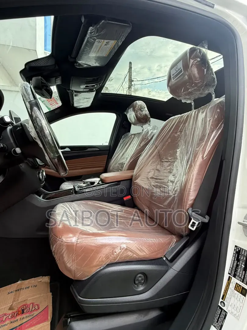 Mercedes-Benz GLE-Class 2016 White
