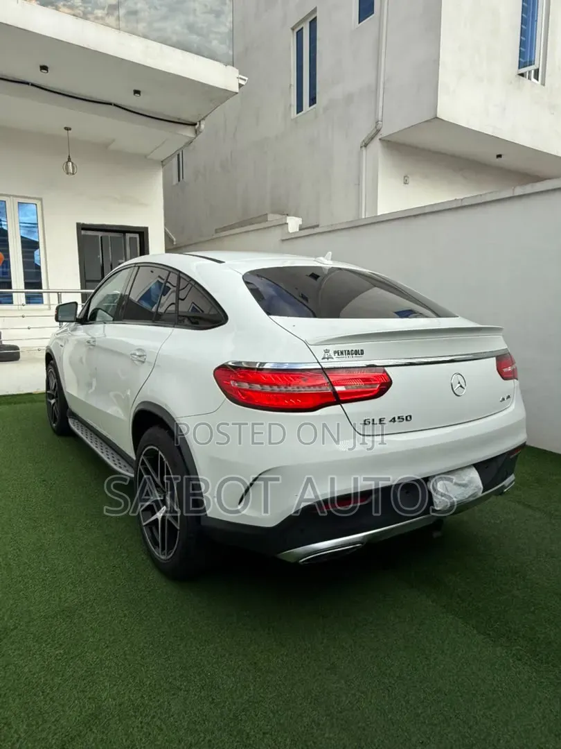 Mercedes-Benz GLE-Class 2016 White