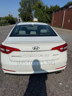 Hyundai Sonata 2015 White