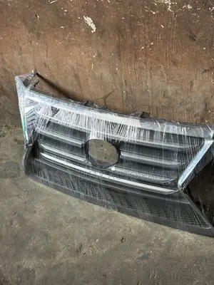 Neatly Used Direct Tokunbo Front Grille for Lexus Gx 2015 - 2018