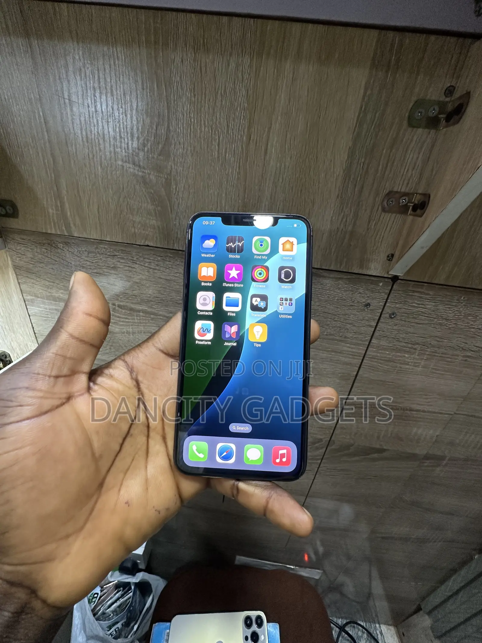 Apple iPhone 11 Pro Max 64 GB Black