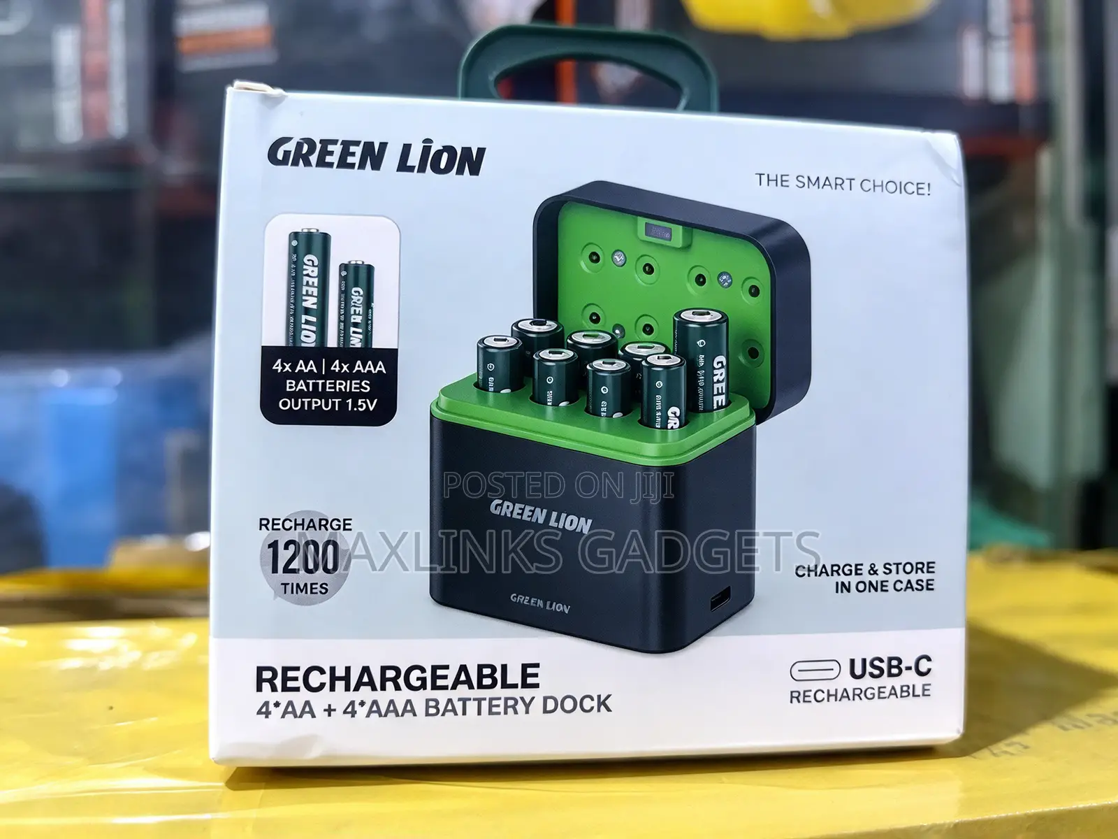 Green Lion Rechargeable 8*Aaa Battery Dock USB-C - Black