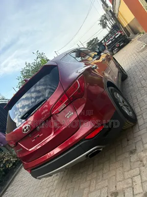 Hyundai Santa Fe 2015 Red