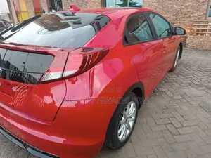 Honda Civic 2016 Red
