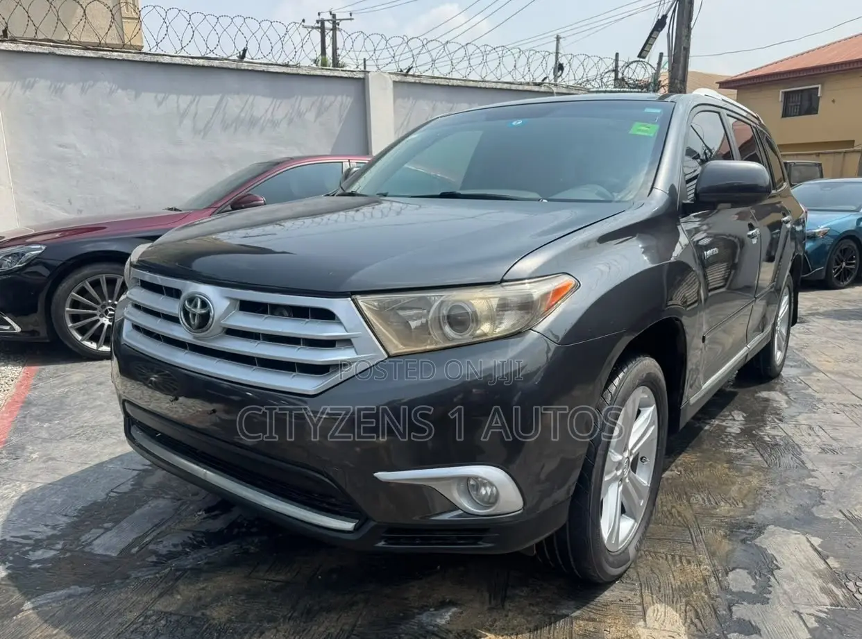 Toyota Highlander 2008 Gray