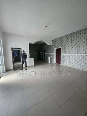 3bdrm Block of Flats in Kaura for rent