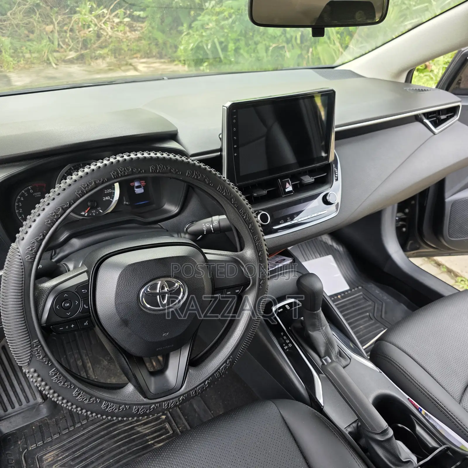 Toyota Corolla 2024 Black