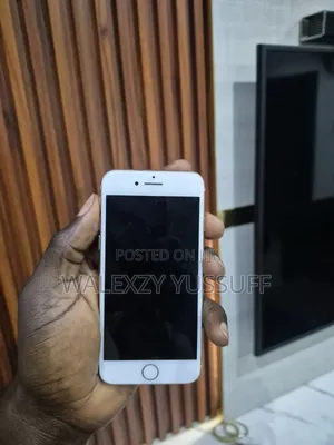 Apple iPhone 8 64 GB Rose Gold