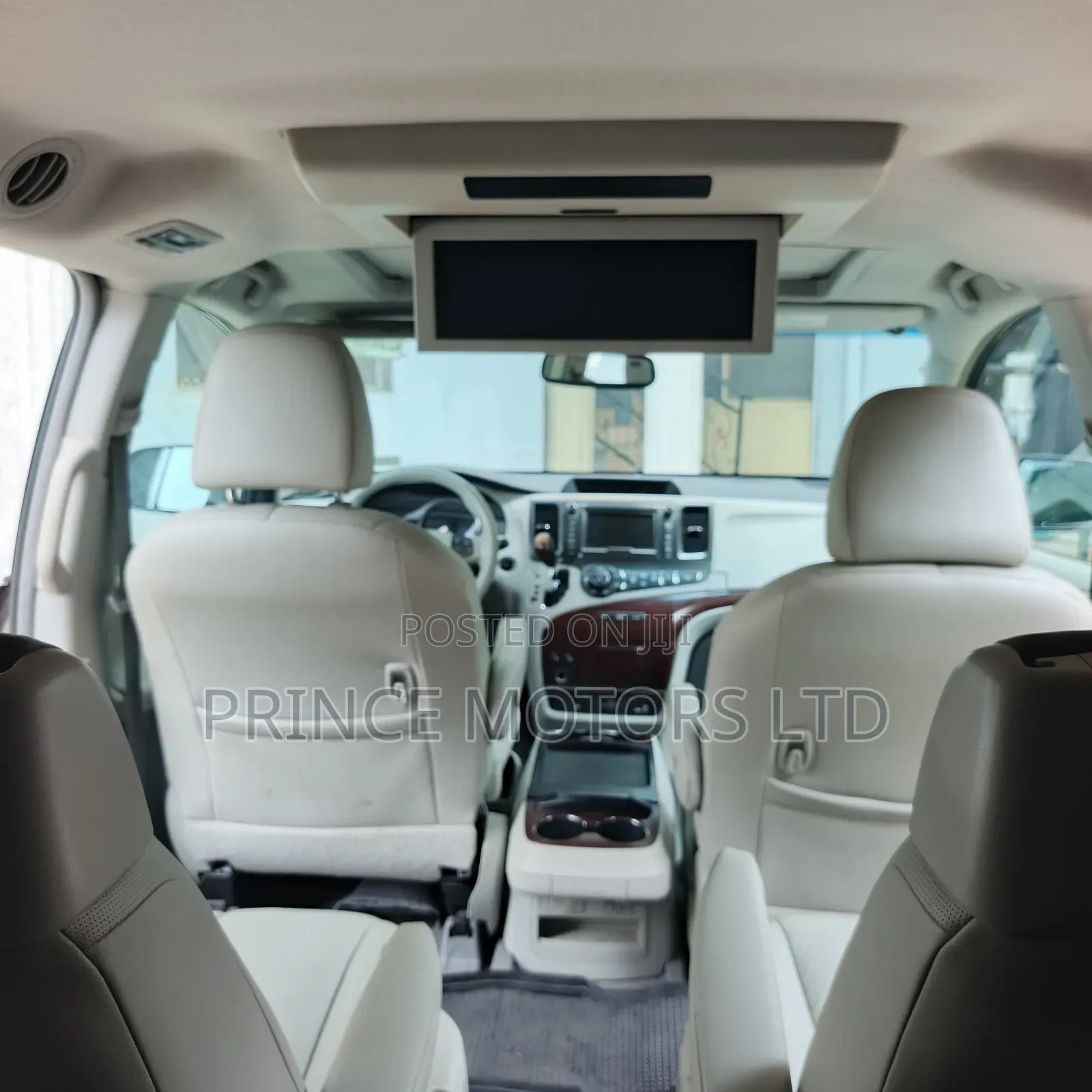 Toyota Sienna 2011 Gray